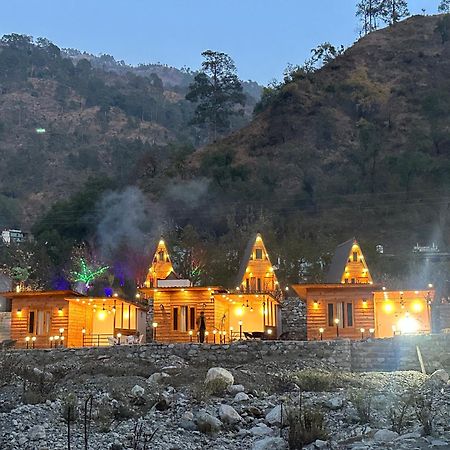 Cabana Riverside Resort - Kainchi Dham 奈尼塔尔 外观 照片